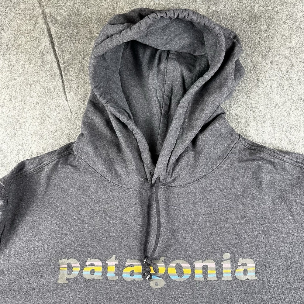 Patagonia Hoodie Men 3XL Gray Sweatshirt Pullover Wildrise Text Logo Recycled - Picture 4 of 10